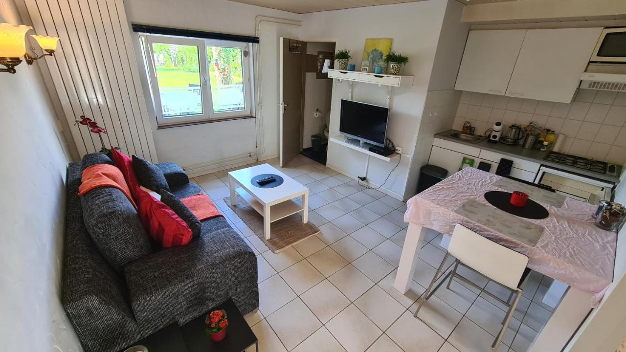 Roos Guesthouse Holiday Appartements Valkenburg aan de Geul Екстериор снимка